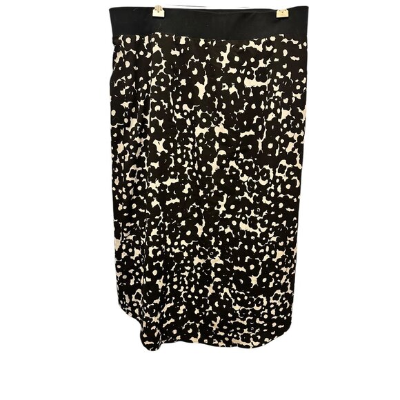 Cabi Black & White Abstract Print Womens Midi Skirt Size M Lightweight Hi-Lo - Picture 7 of 8